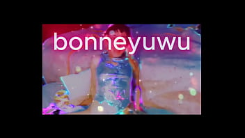 Bonneyuwu 6 27 peluches masturbacion gatita