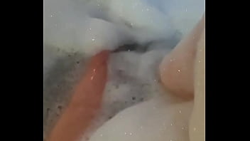 Je vous retrouve tout les soirs après 22h00 sur camcokine du lundi au jeudi