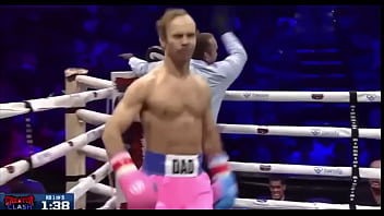 Plays rough with twink