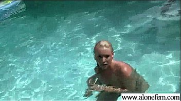 Gorgeous girl bella rose insert in pussy all kind of sex stuffs video 15