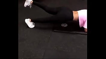 Putinha safada tesuda