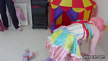 Delirious cockslut gets her fuckholes spread and thoroughly drilled