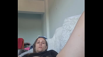 Solo girl doble penetration with double dildo in her 2 holes