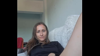 Solo girl doble penetration with double dildo in her 2 holes