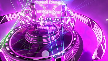 Megurine luka desnuda con tetas enormes