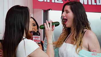 Deep throating bananas and masturbating ggw033