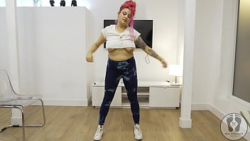 4k yoga training warmup jumping jacks skipping rope big tits