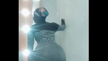 Imagine toi derrière ce cul