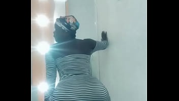 Imagine toi derrière ce cul