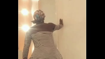 Imagine toi derrière ce cul