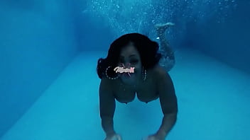 Maxine x gets her both holes dicked by shaun dam & his bbc