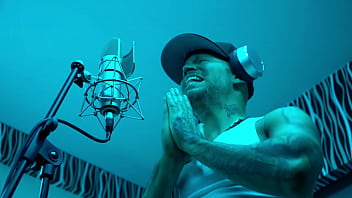 René lo hace de nuevo