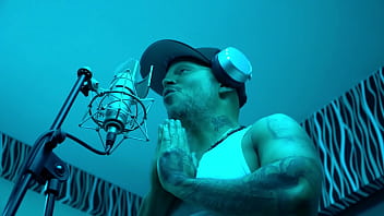 René lo hace de nuevo