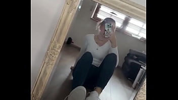 Hello ; jeans and pantyhose do i love and do you #fetish #feet #footjob #nylon #nylonfeets #nylonfetısh girl