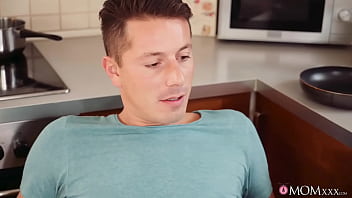 Cum inside big butt black milf pussy mom xxx