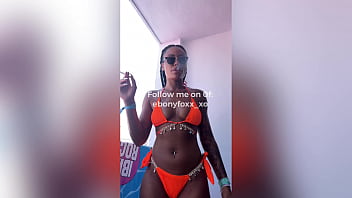 Leaked video of black model ebony foxx smoking