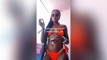 Leaked video of black model ebony foxx smoking Leaked video of black model ebony foxx smoking