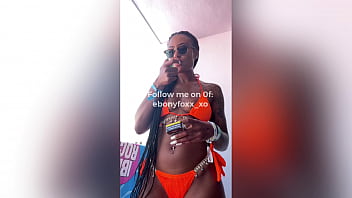 Leaked video of black model ebony foxx smoking Leaked video of black model ebony foxx smoking