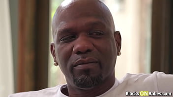 Big Tits Blonde Cassidy Luxe Wans To Try Double Penetration With Her Black Roommatesthe Busty Milf Sucks Both Bbc Then Have Her Ass Nd Pussy Fucked thumbnail