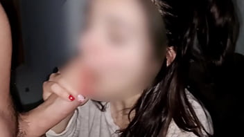 Ele comeu meu cú pela primeira vez e ainda gozou dentro