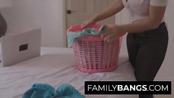 Sneak cougar finally got fucked by her jilted stepson ⭐