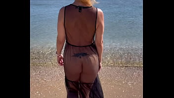 Tu me rejoins n'oublies pas que je suis la milf la plus chaude et la plus