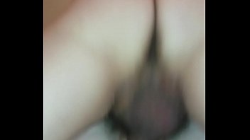 Scopa e si eccita in mille modi