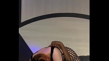 La conoci en xvideos la invite a un bar a bailar unos tragos y a cojer sheer red completo