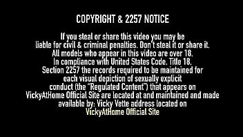 Sex Therapist Vicky Vette Fucks Melissa Lynn In Front Of Her Husband thumbnail