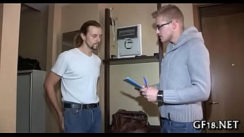 Wicked hottie raises her lengthy legs