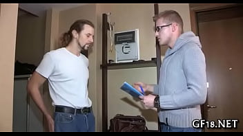 Wicked hottie raises her lengthy legs