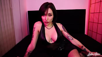 Vampire queen gets her stake