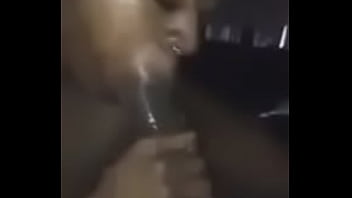 She knows the job corrida en toda la cara