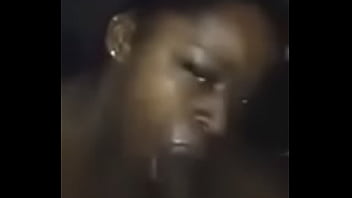 She knows the job corrida en toda la cara