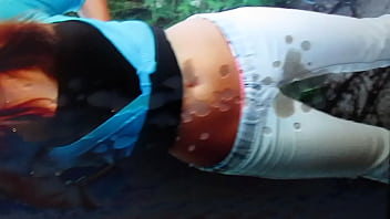 Big cumshot on girl with open mouthed a lot of sperm