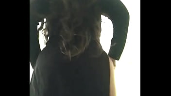 Un juego dime qué te provoca este video en una palabra te leo