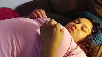 Goza na minha cara e nos meus peitos