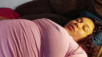 Goza na minha cara e nos meus peitos