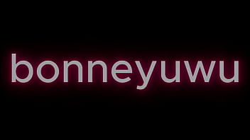 Bonneyuwu 10 36 conejita toma la leche y se masturba con gran dildo