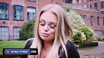 Luke is an affluent man looking to take care of a stunning mylf like bonnie rose shagstreet