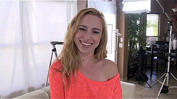 Florida hottie taylor whyte loves a guy who can take control but how will she react when big breasted casting agent holly michaels is in charge