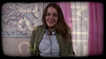 Natural beauty samantha jolie strip tease