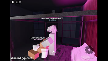 We play realistic game idk stupid shit