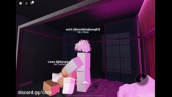 We play realistic game idk stupid shit