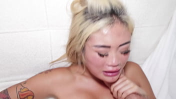 Asian model lola tessa