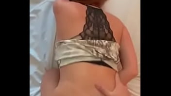 Brasileira casada ama sexo anal