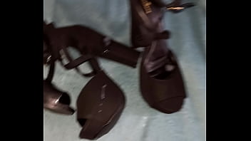 Gozando no salto da ex gorda e da atual deliciosa