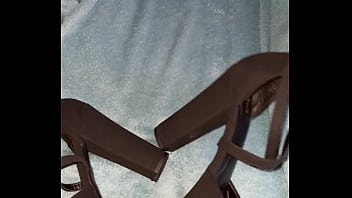 Gozando no salto da ex gorda e da atual deliciosa