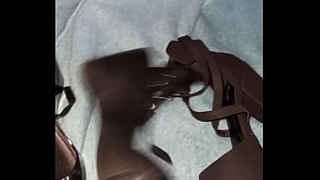 Gozando no salto da ex gorda e da atual deliciosa