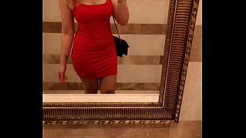 En vacances j'ai retiré ma petite culotte au toilette j'ai fait ma soirée